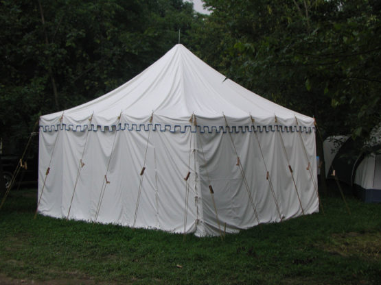 square canvas tent with trim